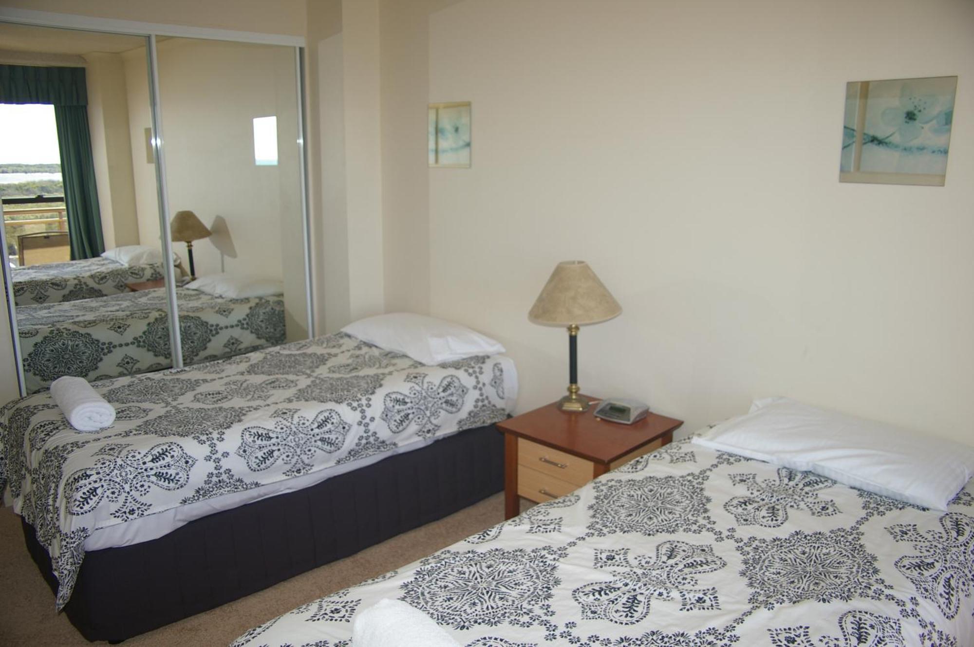 Trafalgar Towers Maroochydore Room photo