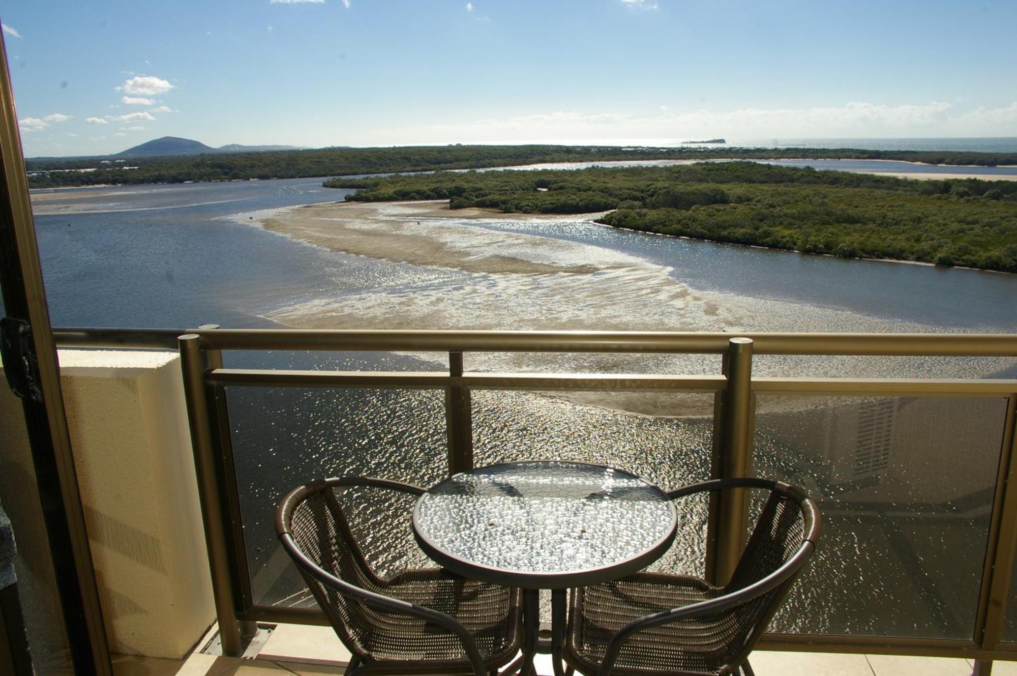 Trafalgar Towers Maroochydore Room photo